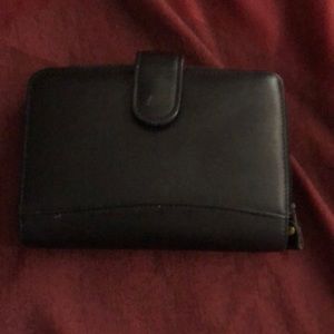 Black leather wallet with spiral notebook rings!